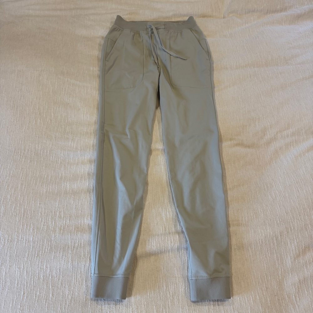 Lululemon Jogger Pants XS | Slim Fit | Stretchy | Fits Women’s XS/S - Picture 6 of 14